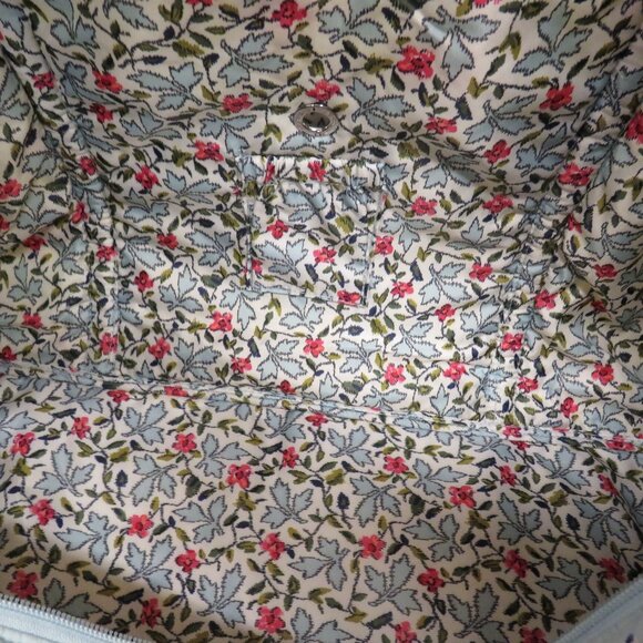 Vera Bradley Large Duffel Bag Weekender Over Night Carry on Retired Pattern - Picture 12 of 12